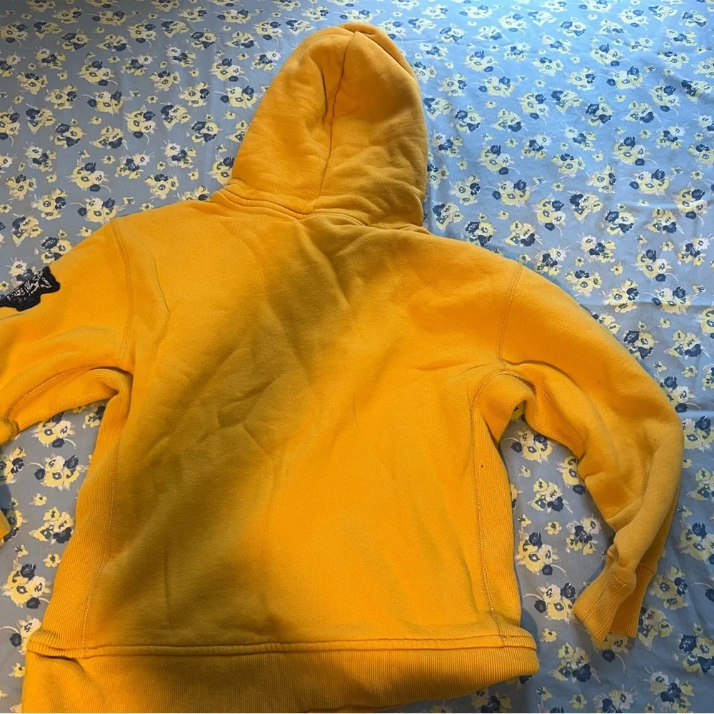 GAP yellow athletic